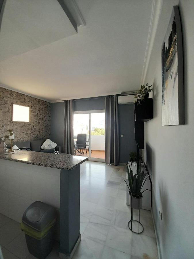 Nice Apartment Near The Beach Fuengirola Exteriör bild