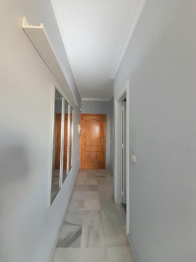 Nice Apartment Near The Beach Fuengirola Exteriör bild