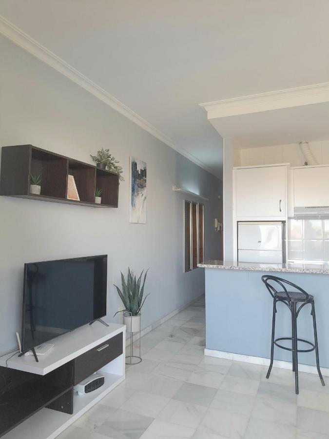Nice Apartment Near The Beach Fuengirola Exteriör bild