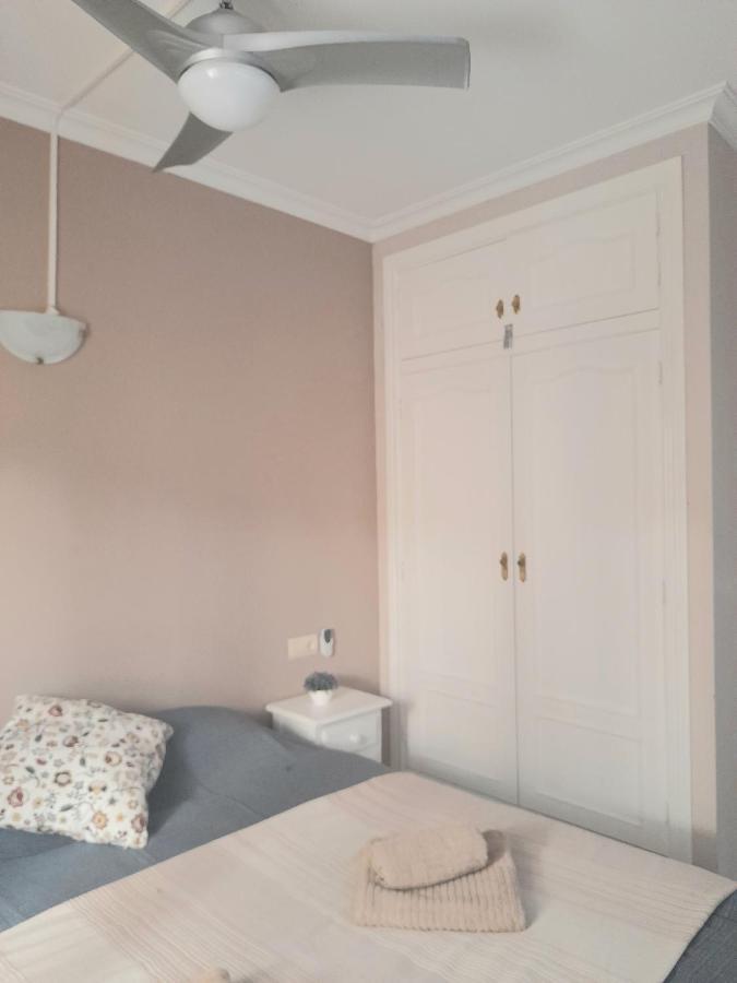 Nice Apartment Near The Beach Fuengirola Exteriör bild